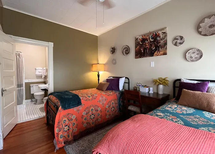 Inn The Boho Buffalo