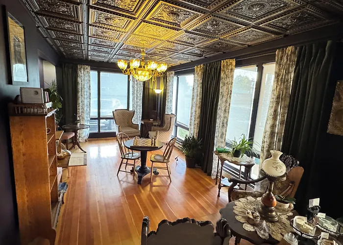 Inn The Boho Buffalo